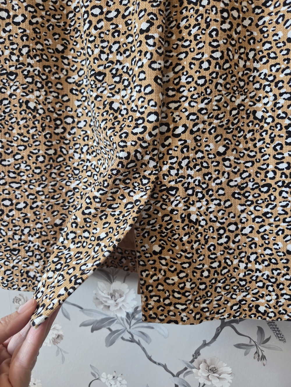 J. Crew Women's Sleeveless Leopard Print Shift Dress in Tan Size 14 - Picture 6 of 8